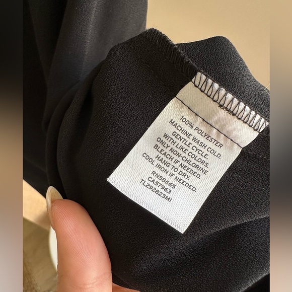 NWOT Tildon (Nordstrom’s) Black Shift Dress - Picture 6 of 11